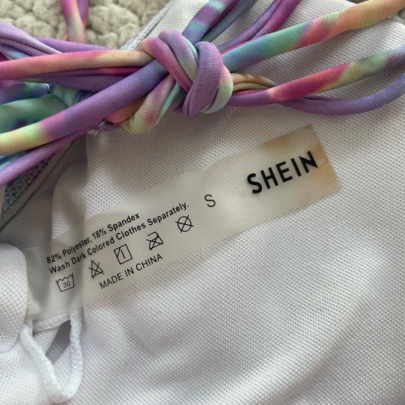 Shein Girl’s Swimsuit Top! - Picture 2 of 3